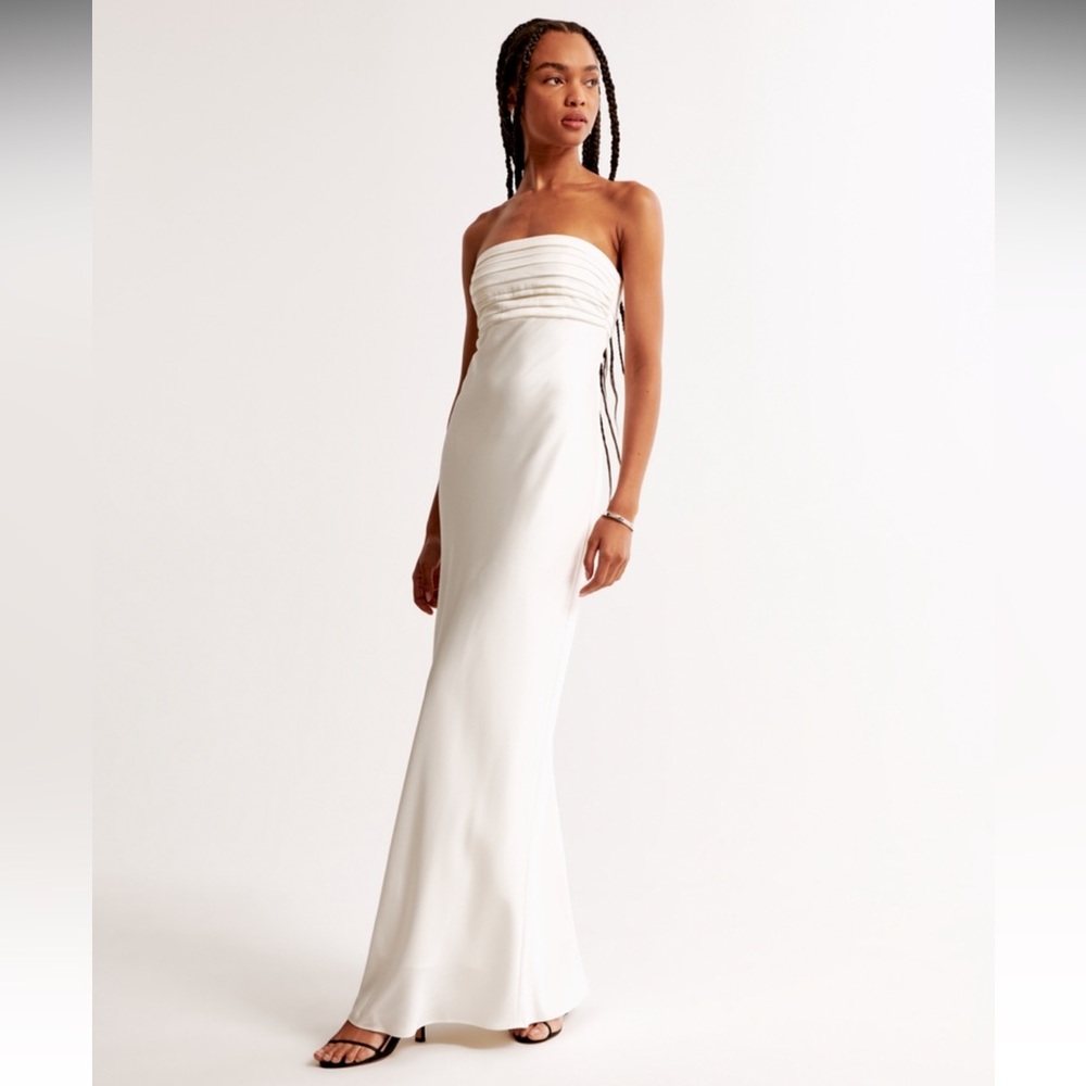 SOLD OUT ONLINE Abercrombie & fitch Emerson strapless slim maxi dress S tall.
